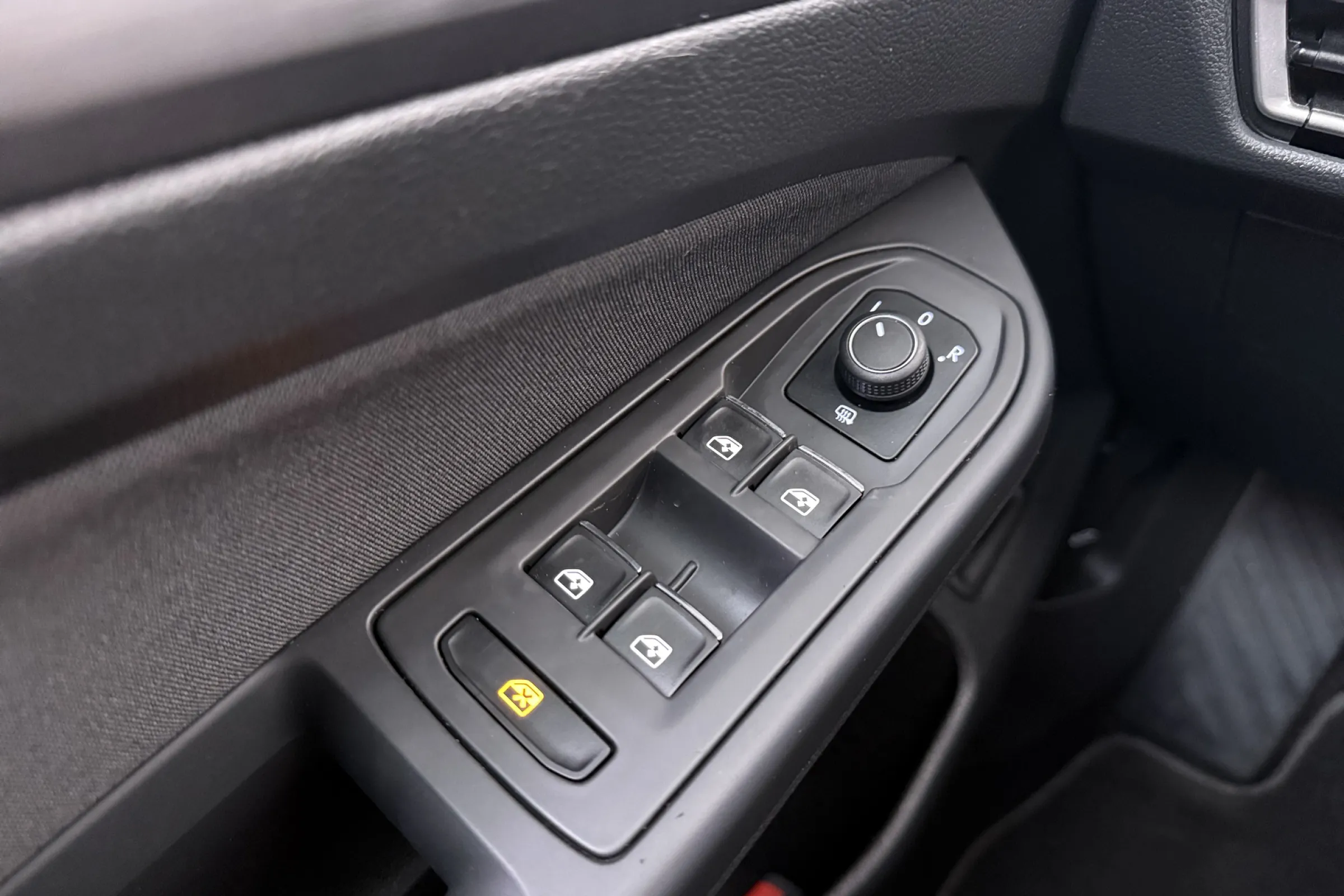 Volkswagen Golf fullscreen 18