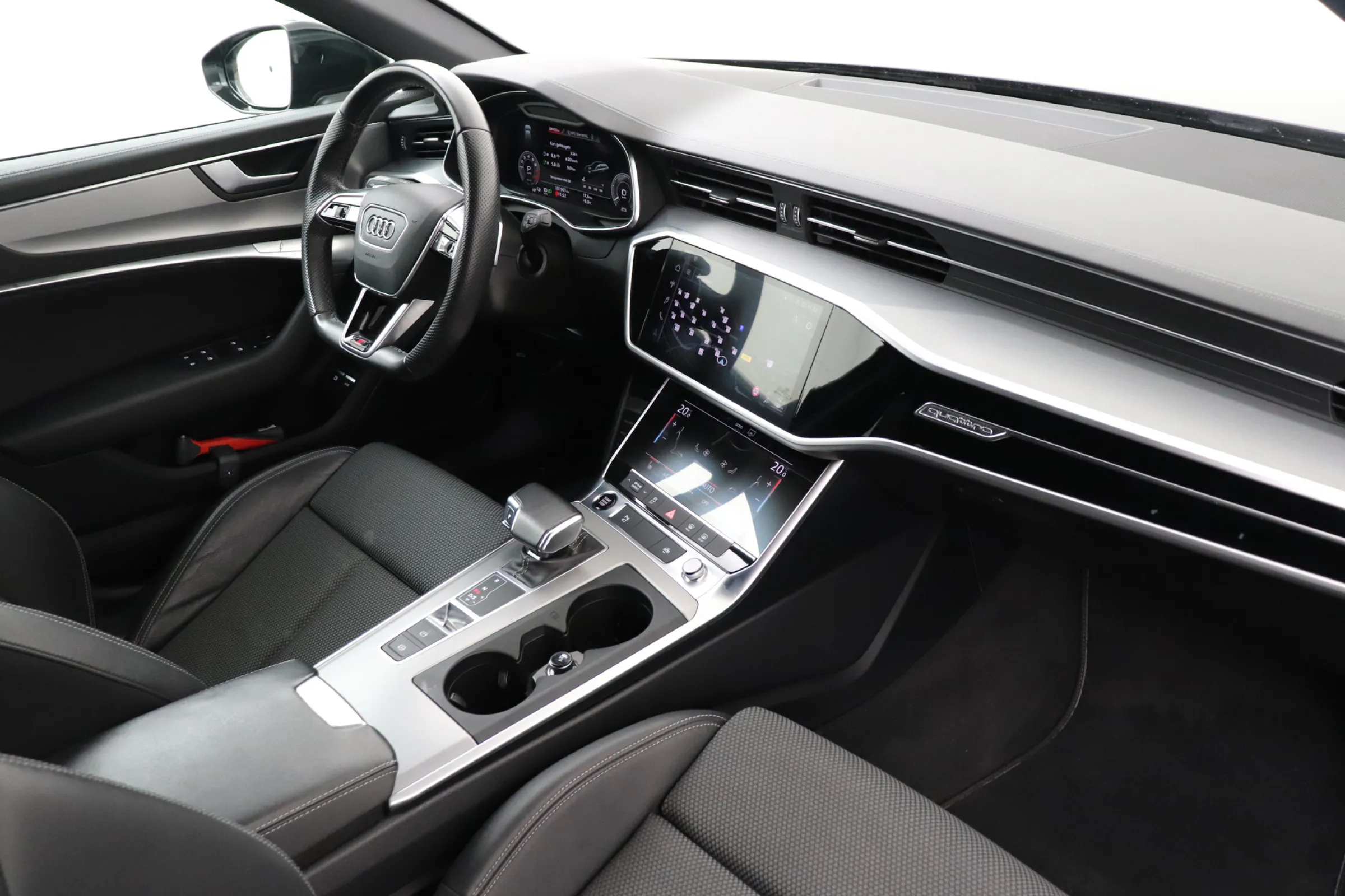 Audi A6 fullscreen 17