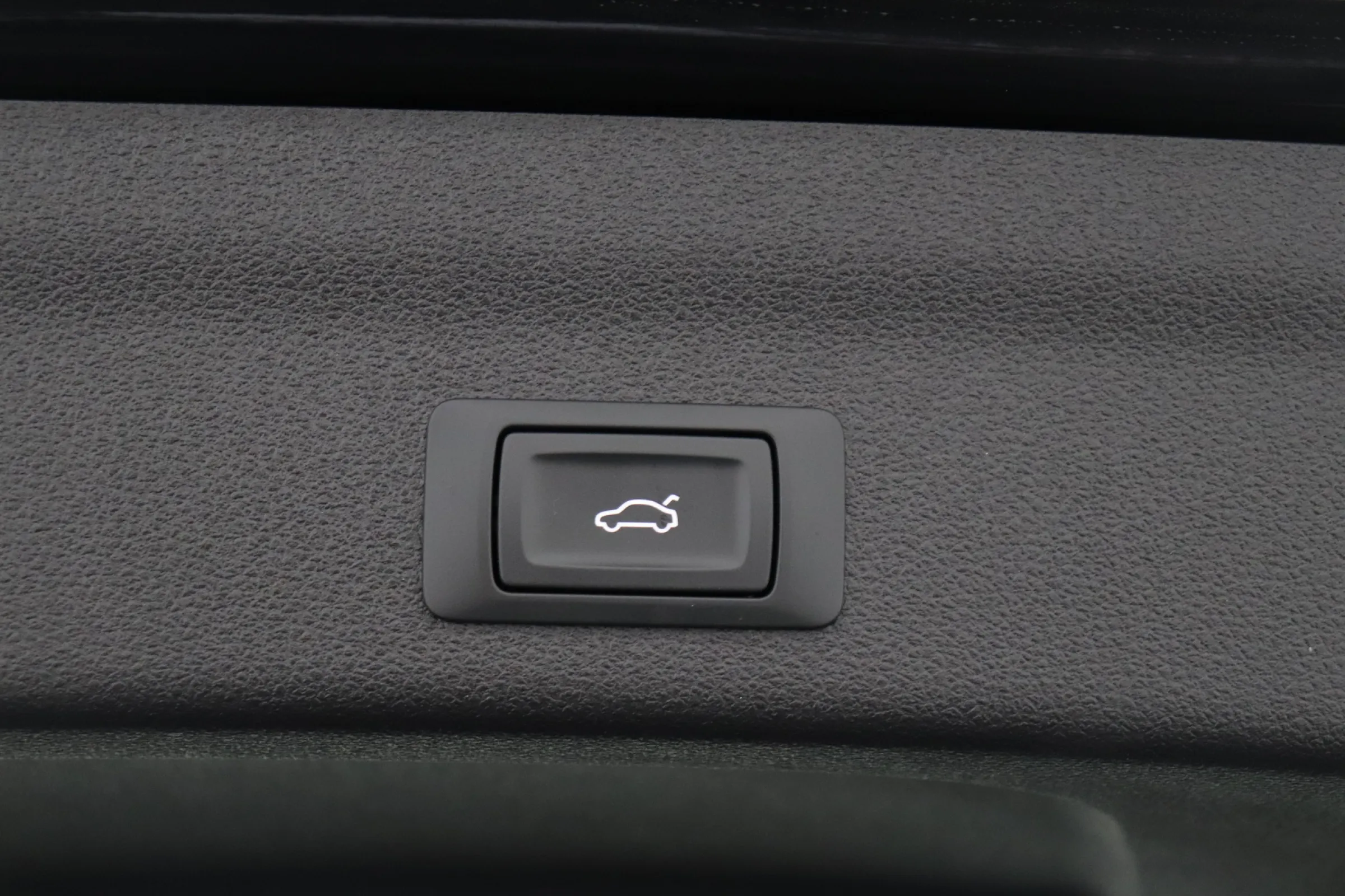 Audi A6 fullscreen 14