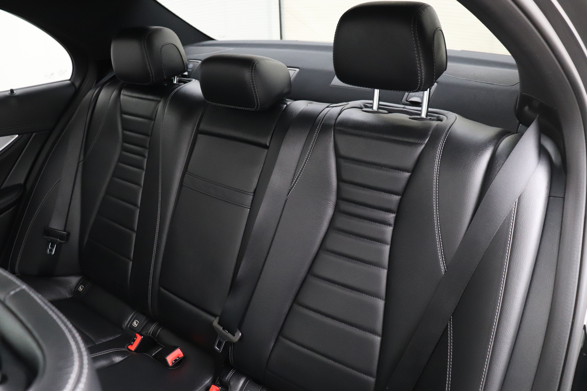 Mercedes-Benz E-Klasse 12