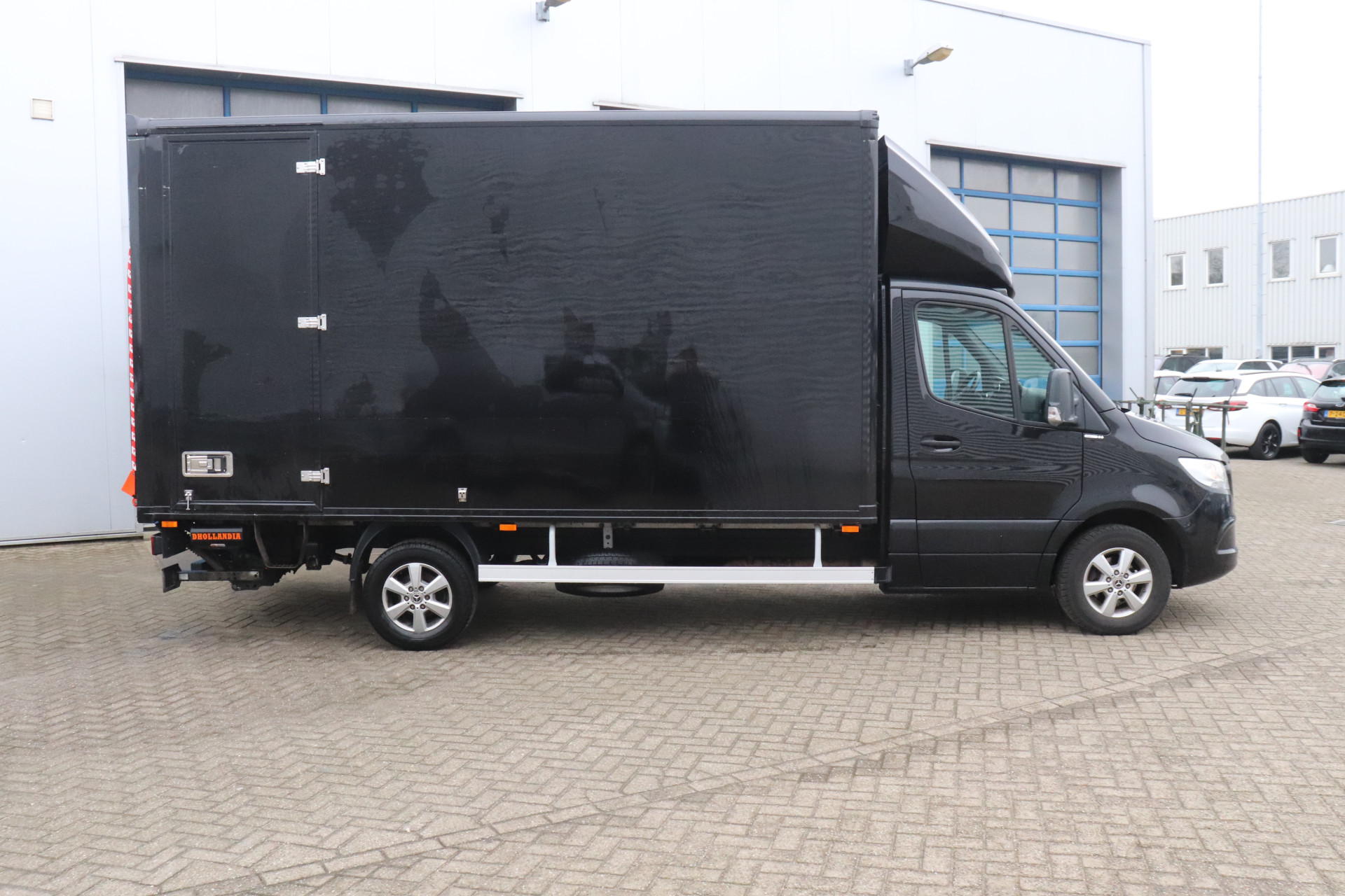 Mercedes-Benz Sprinter 4