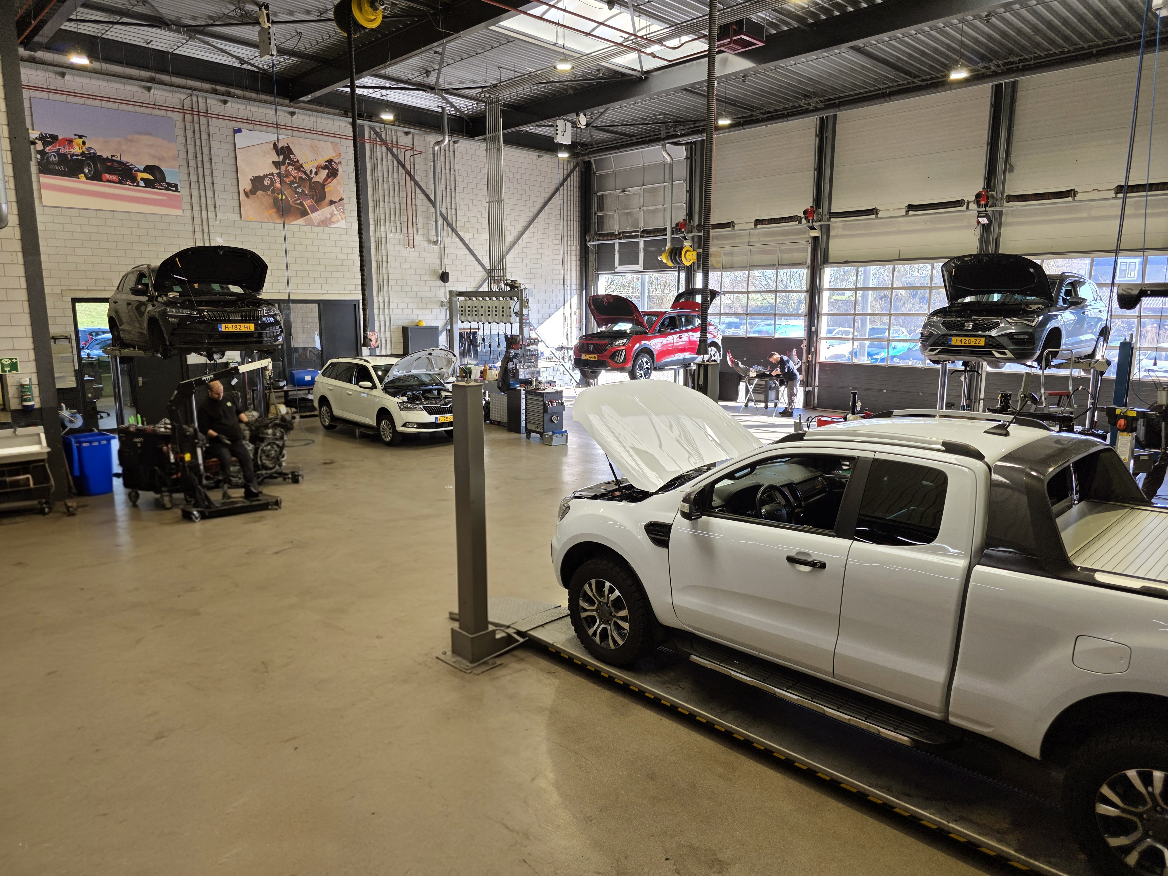 Onderhoud en service in onze XL werkplaats