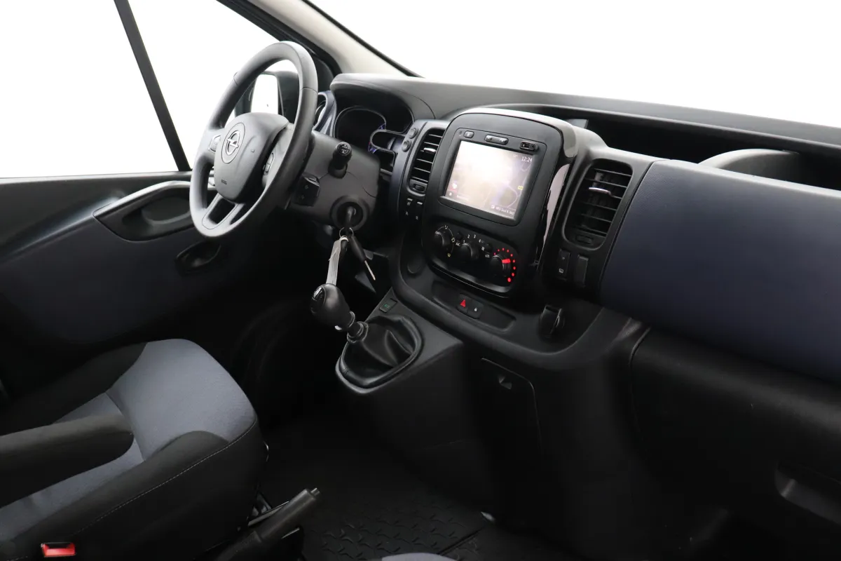 Opel Vivaro 14