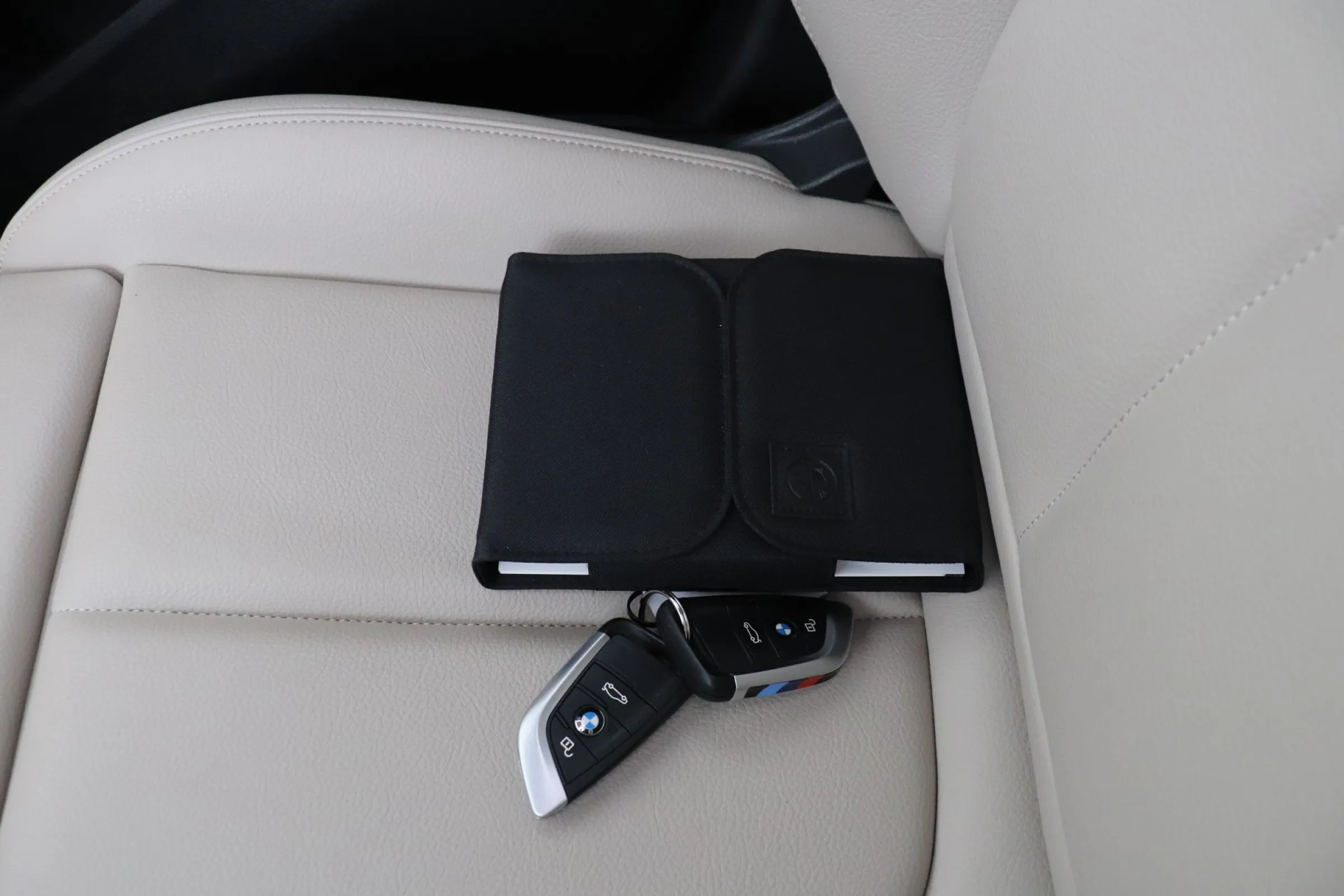 BMW X2 fullscreen 32