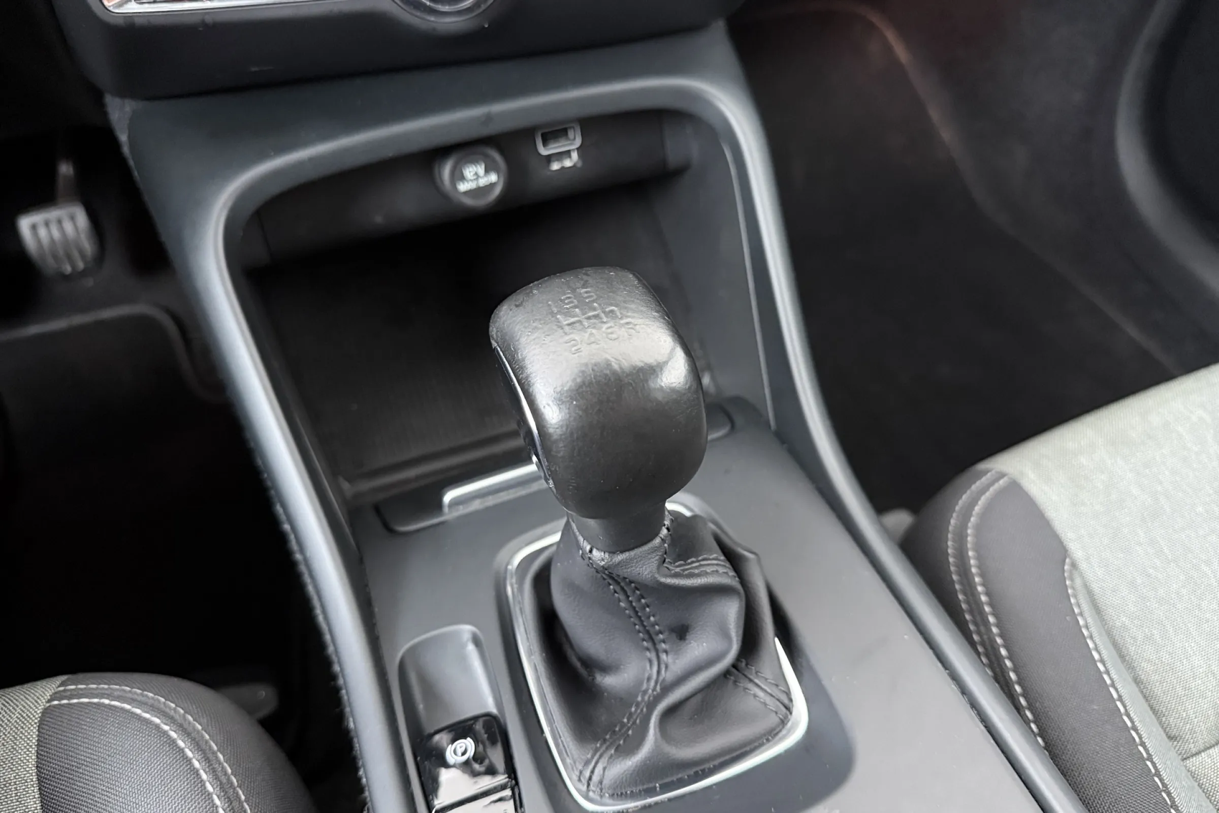 Volvo XC40 fullscreen 26