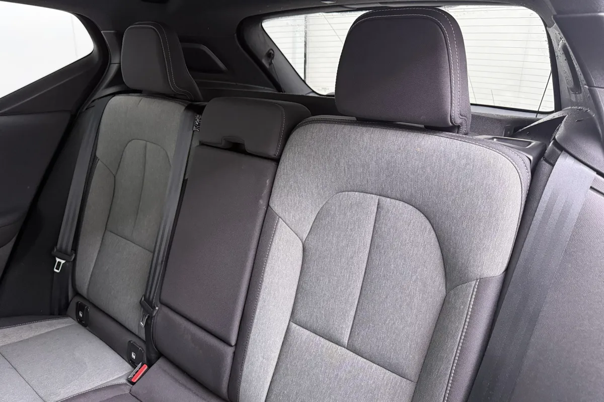 Volvo XC40 10