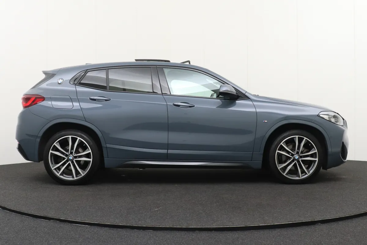 BMW X2 6