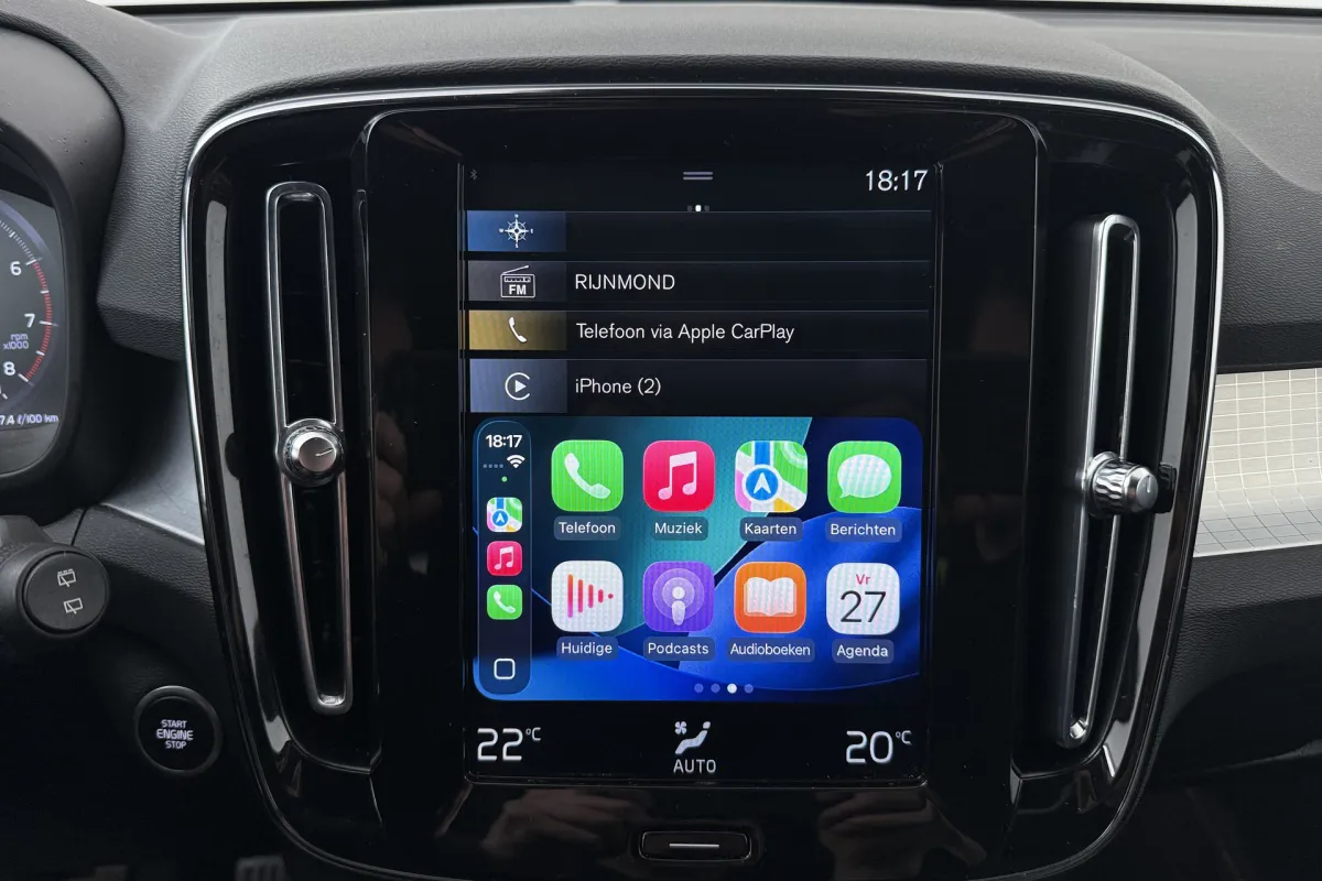 Volvo XC40 22