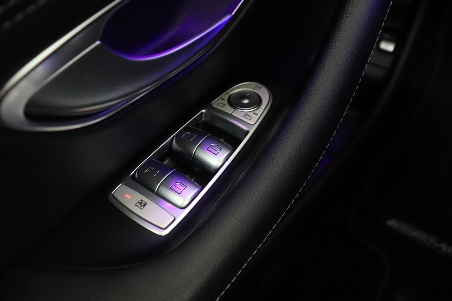 Mercedes-Benz E-Klasse 19