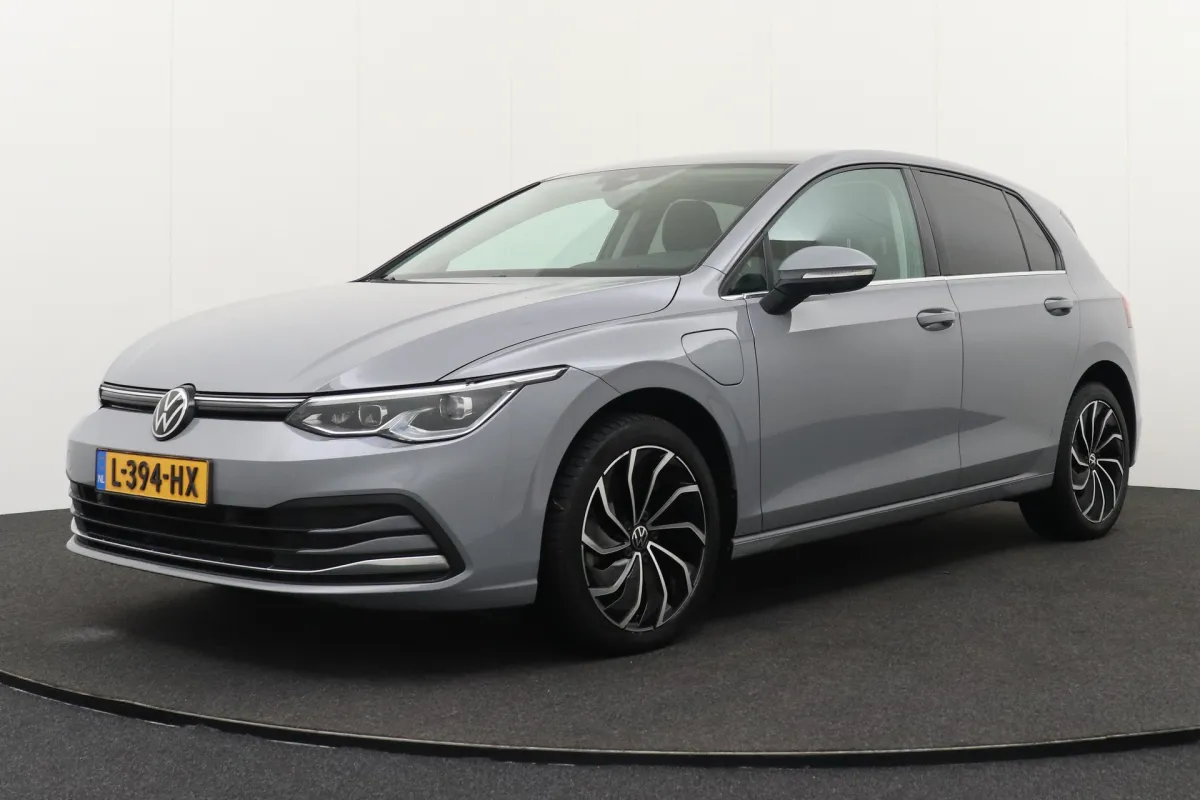 Volkswagen Golf 1