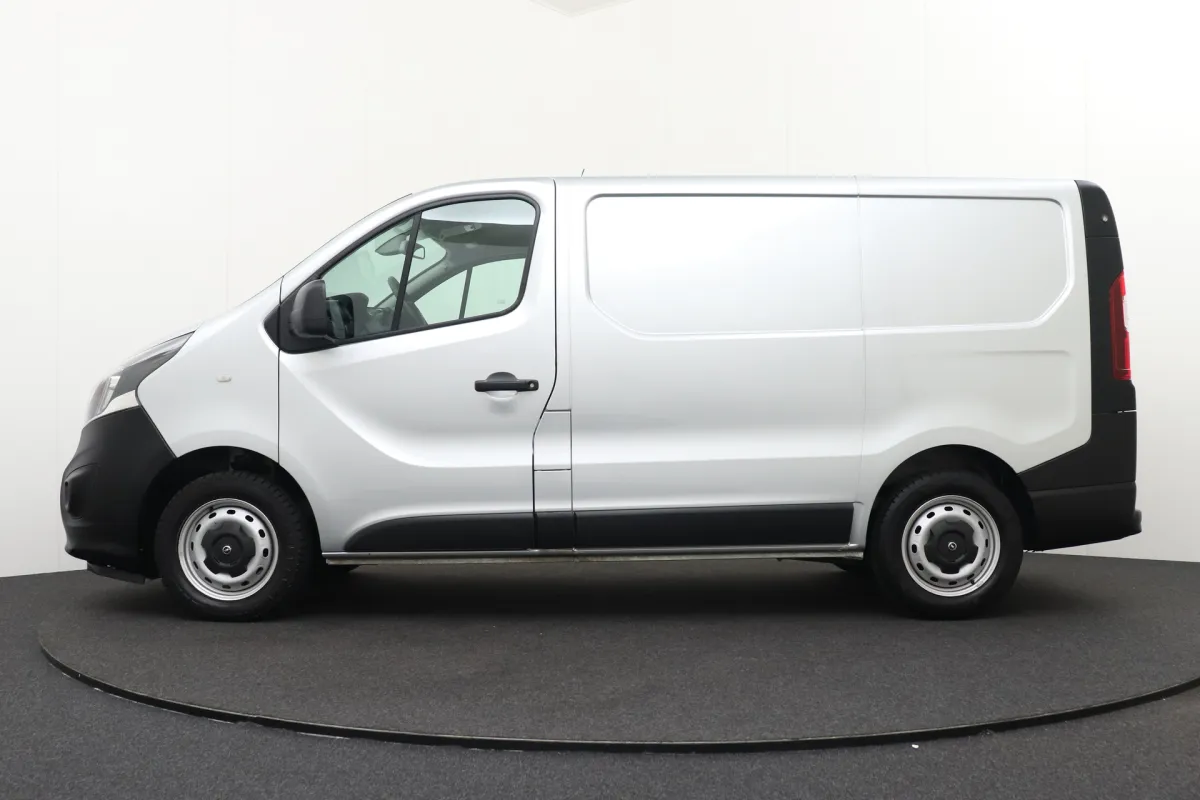 Opel Vivaro 5