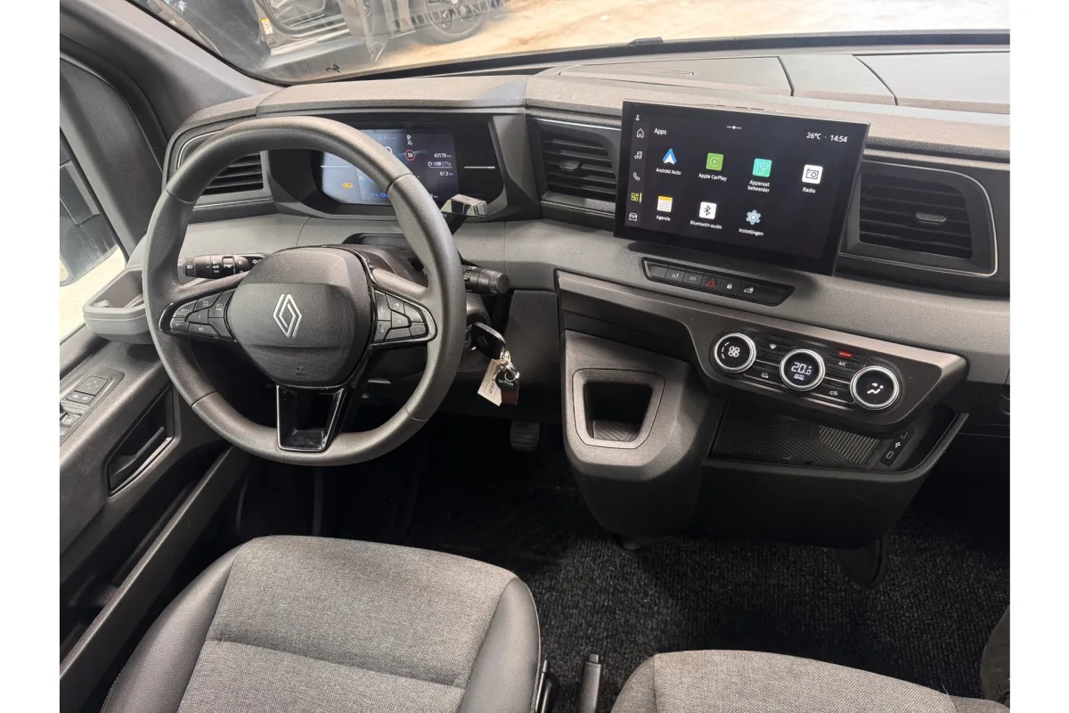 Renault Master E-Tech 15
