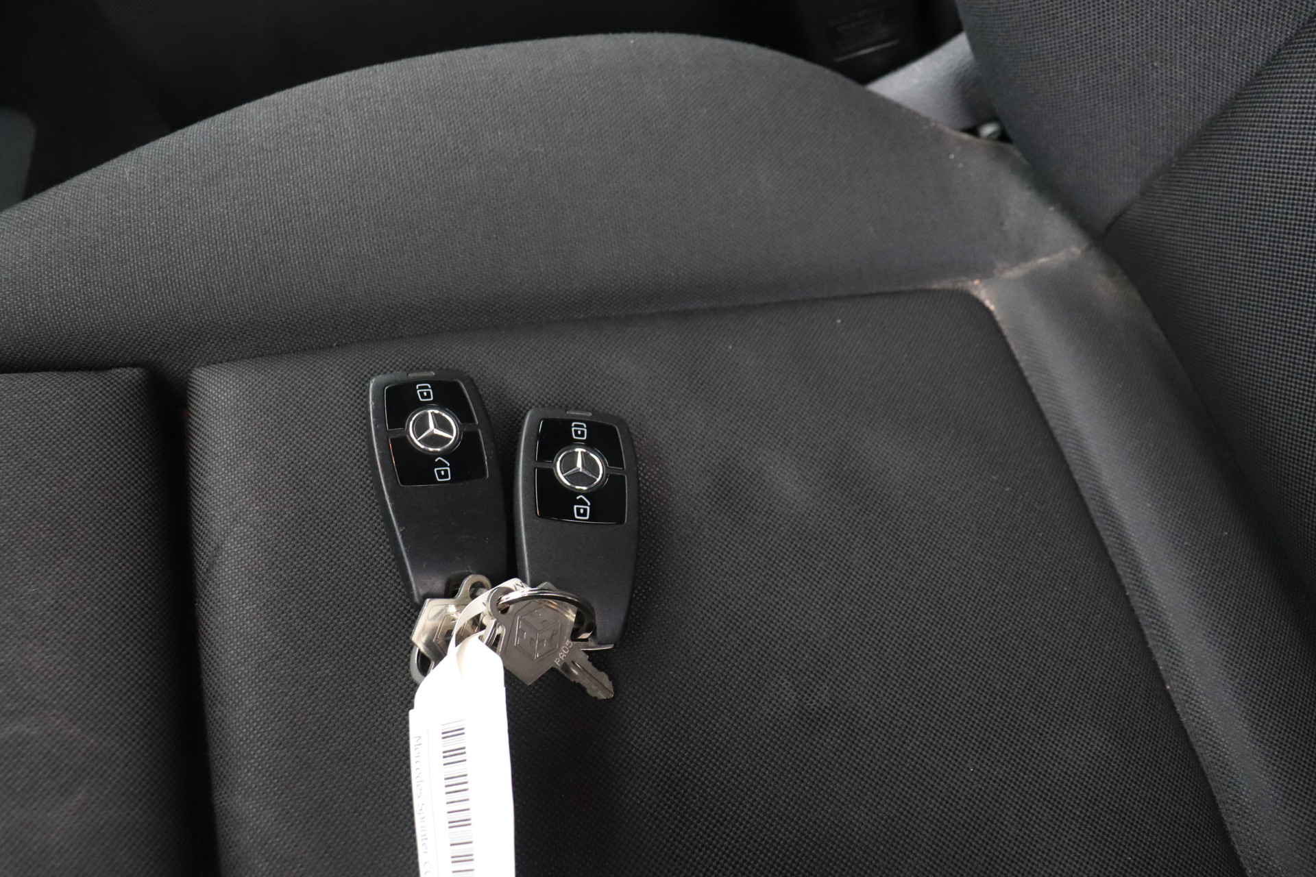 Mercedes-Benz Sprinter 19