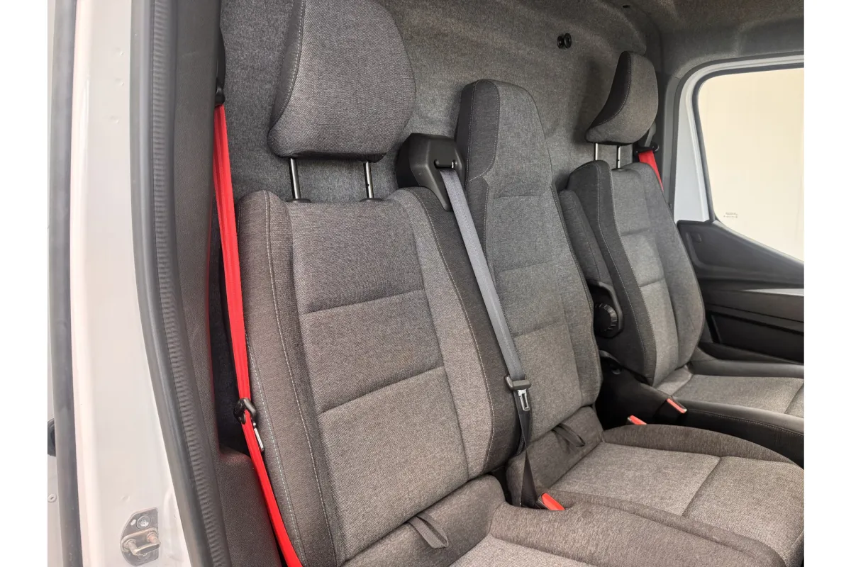 Renault Master E-Tech 13