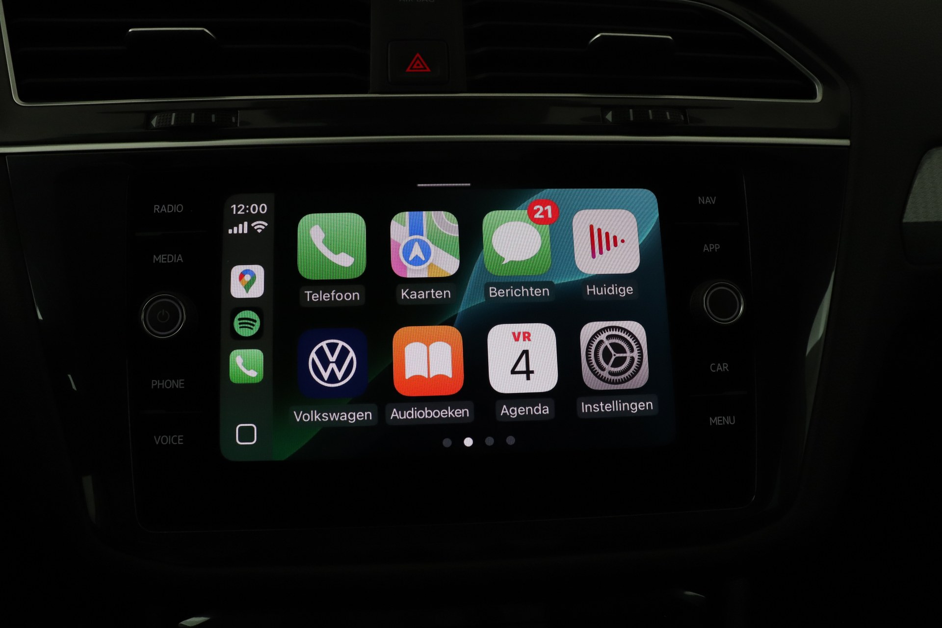 Volkswagen Tiguan 26