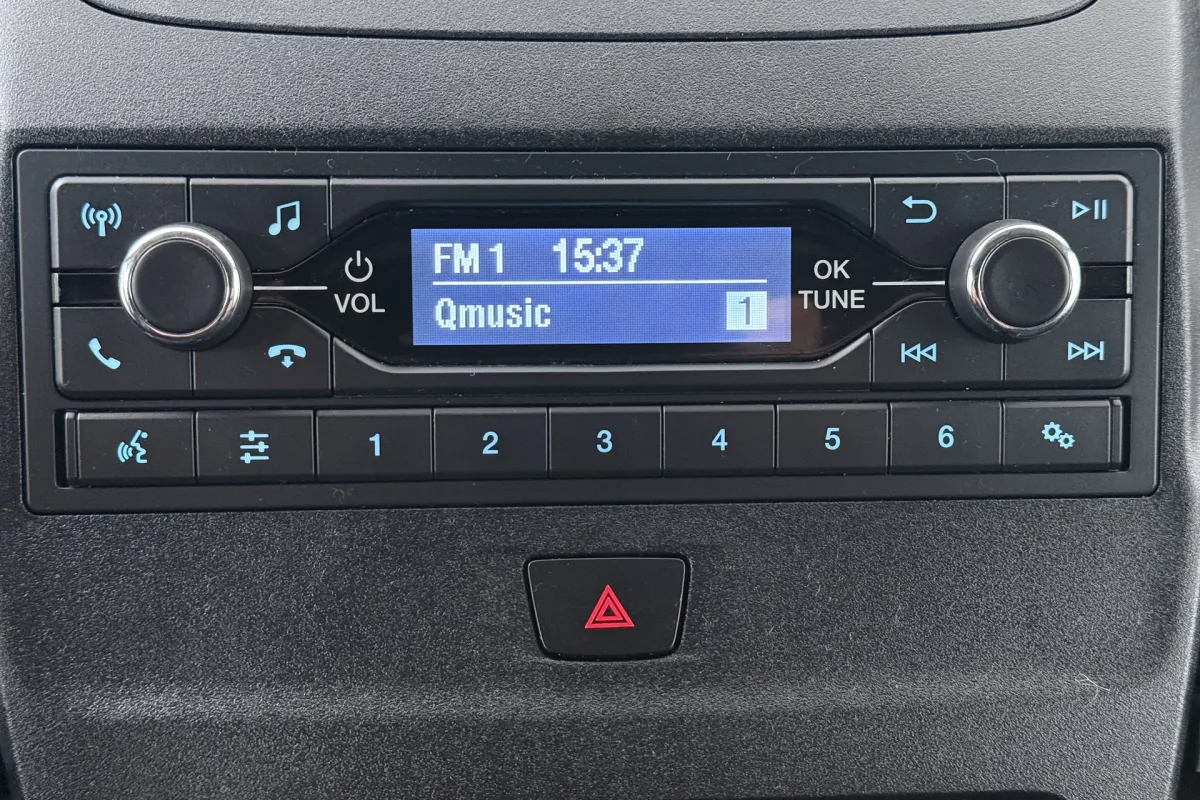 Ford Transit Connect 21